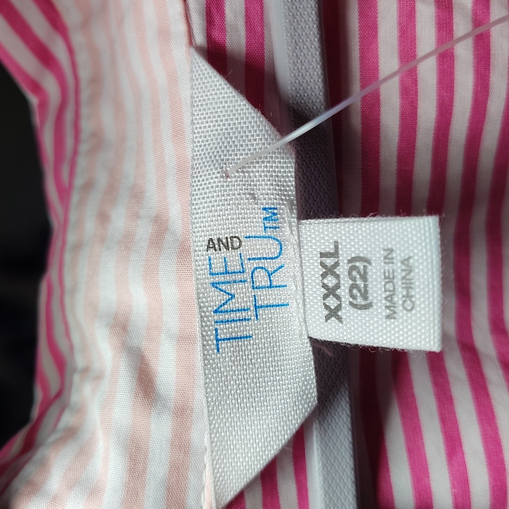 Time & Tru Oversized Button-Down Shirt – XXXL (22) – Pink/White – NWOT - Picture 9 of 10